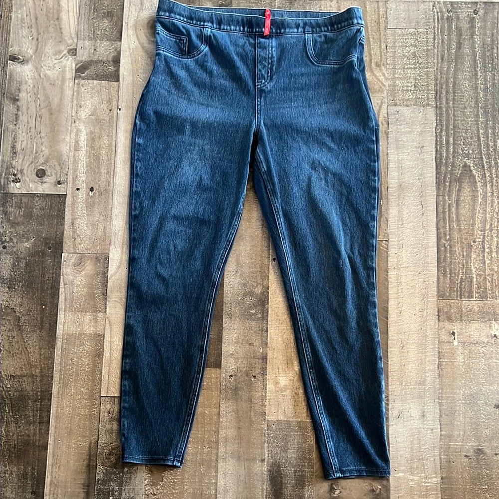 SPANX Dark Blue Denim-Look Jeggings with Red Pull Tab
